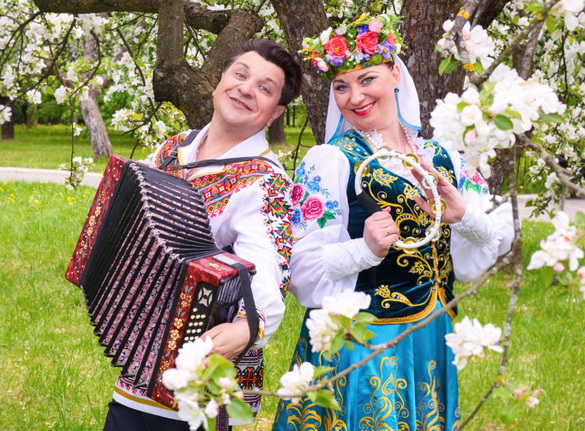 Валянцін і Людміла Кірыленка: «Беларуская народная песня аб'яднала нас у сям'ю!» – «Настрой» (відэа+аўдыё)