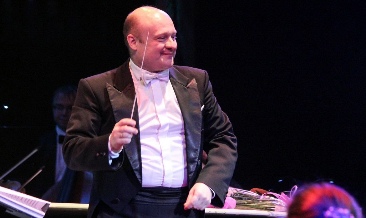 АНОНС: «ДЫРЫЖОР – ПРАФЕСІЯ ДРУГОЙ ПАЛОВЫ ЖЫЦЦЯ» – «ТВОРЧЫ ВЕЧАР» з ЯНАЙ ХАДОСКА, 20.10.2021