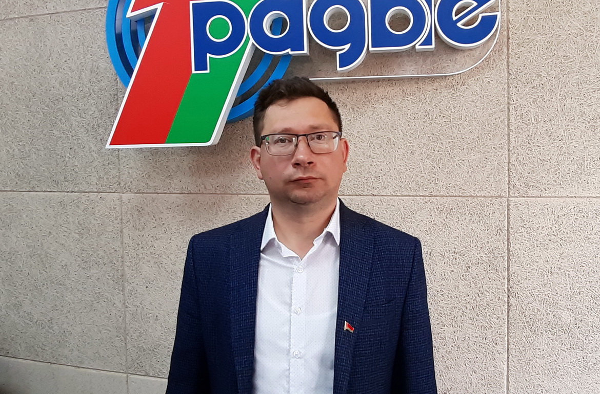Зенченко о миграции: драйвер для экономического роста или вызов для стабильности общества