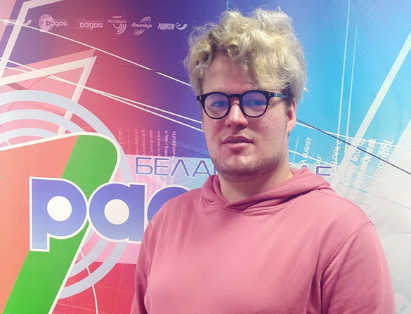 «Мы імкнёмся паказваць і рабіць тое, што цікава гледачам» – «Творчы вечар» з Янай Хадоска (аўдыё)
