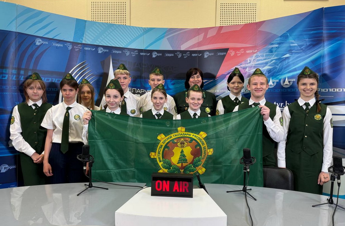 Юные «Лесные стражи» на экскурсии в Доме радио / «Хочу на радио» 