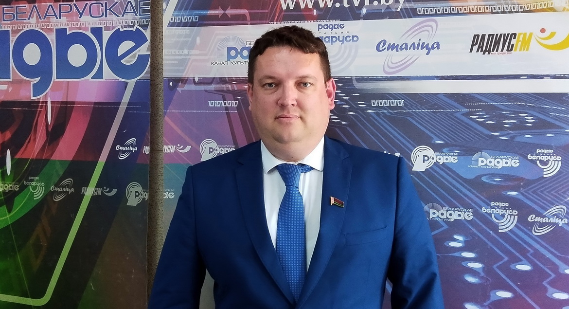 Посталовский о данных социсследований об отношении белорусов к сфере образования