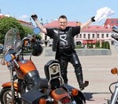 Солисты на мотоциклах, а дирижер играет на трубе? Это весело! –  «Настрой!» (видео+аудио)