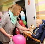 Сильные аргументы прекрасного пола на пути к духовному возрождению — «Актуальный микрофон» (видео+аудио)