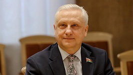 Сенатор Сергей Рачков о повестке осенней Сессии МПА СНГ, роли парламентариев на международной арене. 